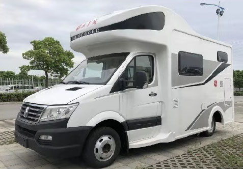 樂(lè)享通C型房車(6座5臥)